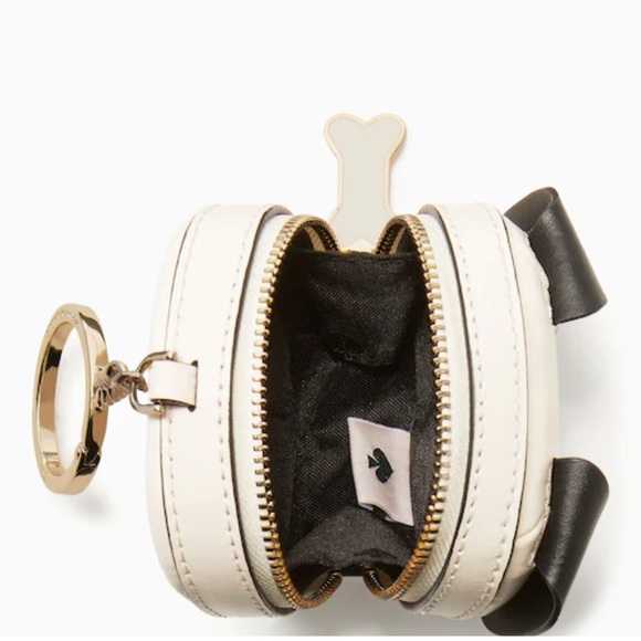 Kate Spade Claude Dog Coin Purse
COLOR:
Multi - Picture 3 of 16